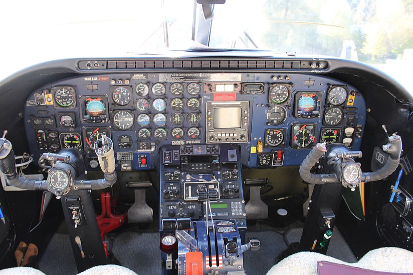 Cockpit Do 128 Cockpit Do 128