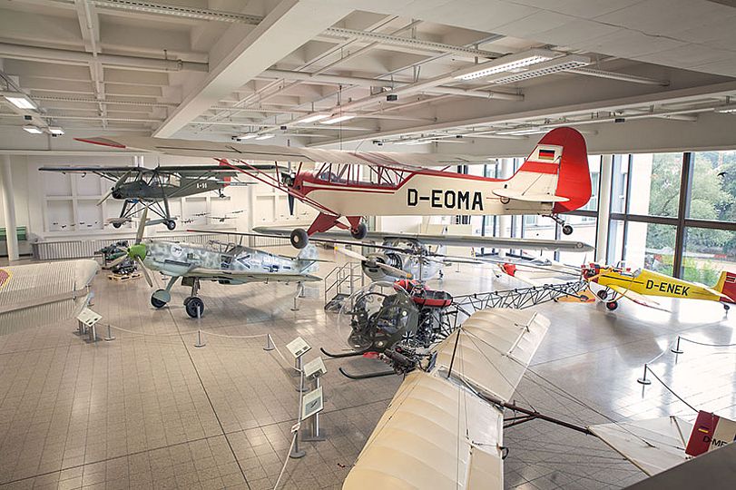 Blick in die Halle der Luftfahrtausstellung.