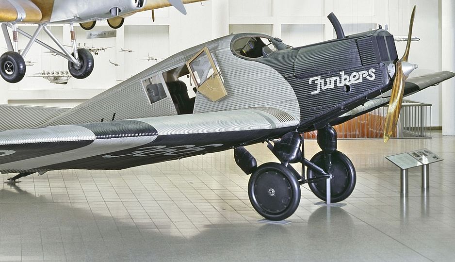 Flugzeug Junkers F 13 im Deutschen Museum.