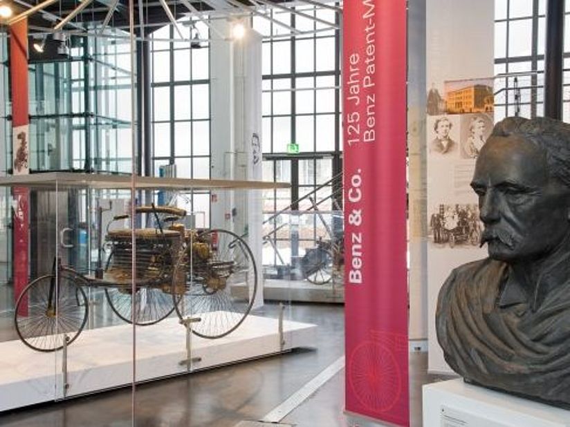 Der Benz Patent-Motorwagen im Verkehrszentrum des Deutschen Museums.