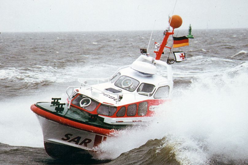 Seenotrettungsboot Asmus Bremer in voller Fahrt.