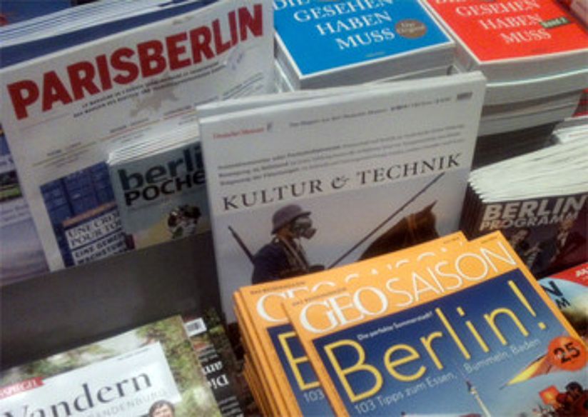 Sonderausgabe der Kultur & Technik zum Ersten Weltkrieg am Berliner Hauptbahnhof.