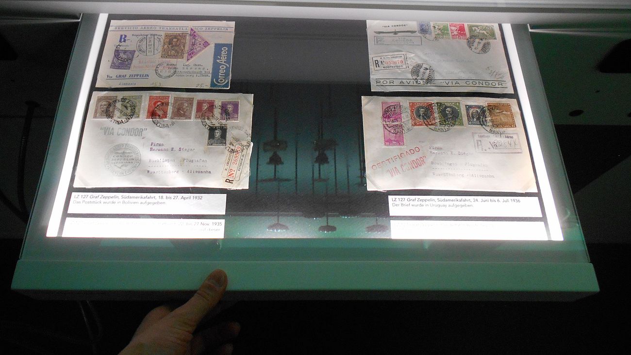 An Adressen in Deutschland aus dem „Graf Zeppelin“ gesendete Briefpost aus Bolivien und Uruguay, 1932 und 1936.