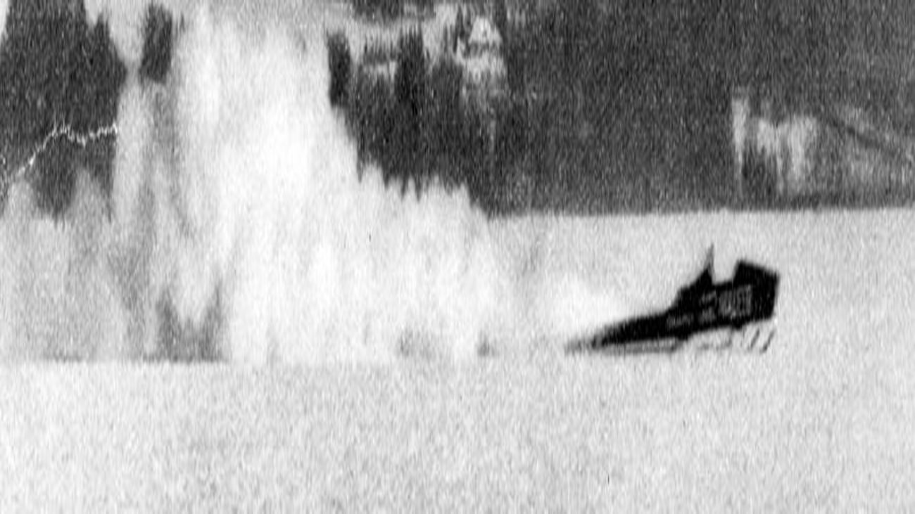 RAK BOB 2 am 09. Feb. 1929 auf dem  zugeforenen Starnberger See, Archiv DM BN 22431