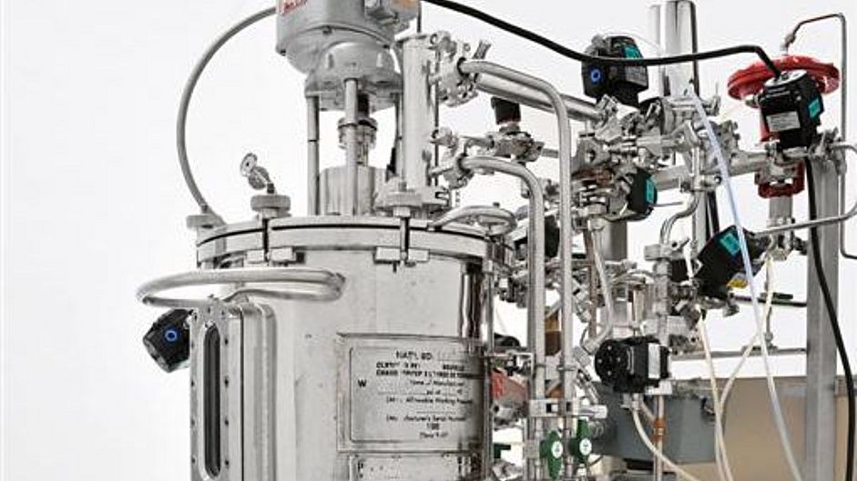 Mittelgroßer Bioreaktor.