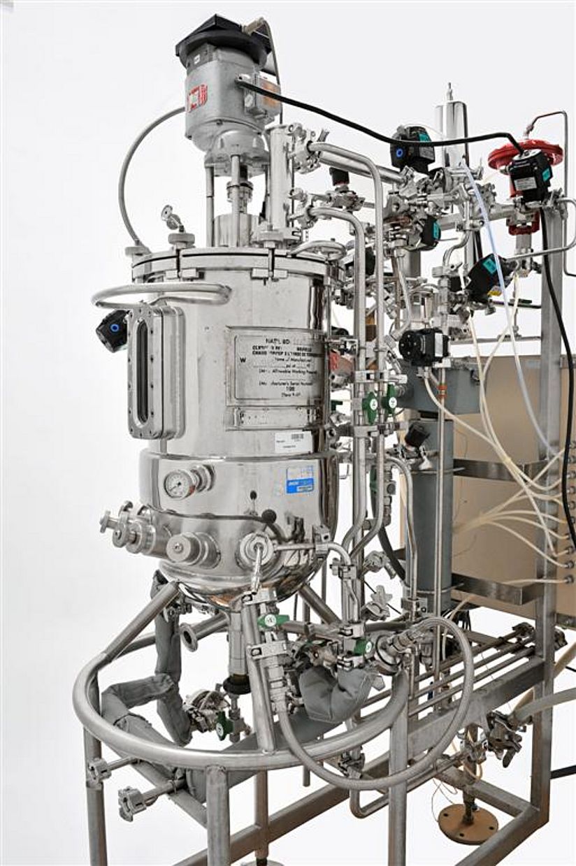 Mittelgroßer Bioreaktor.