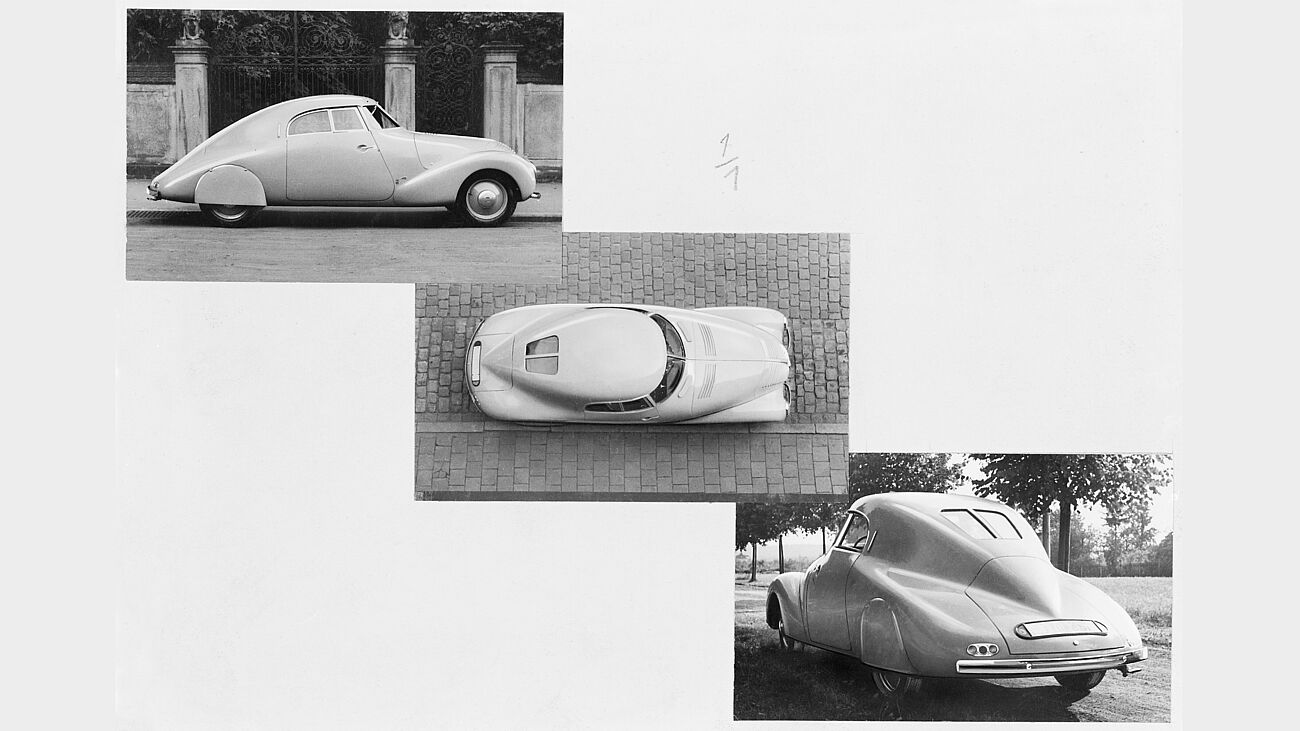Fotocollage zeigt drei schwarz-weiß Aufnahmen des BMW Wendlers. Die erste zeigt das Coupé von der Seite, das zweite von oben und das dritte Foto zeigt das Auto von hinten.