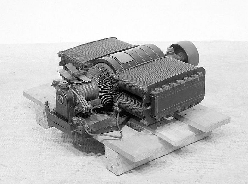 Dynamomaschine 1873 Dynamomaschine von Siemens, Modell D 3