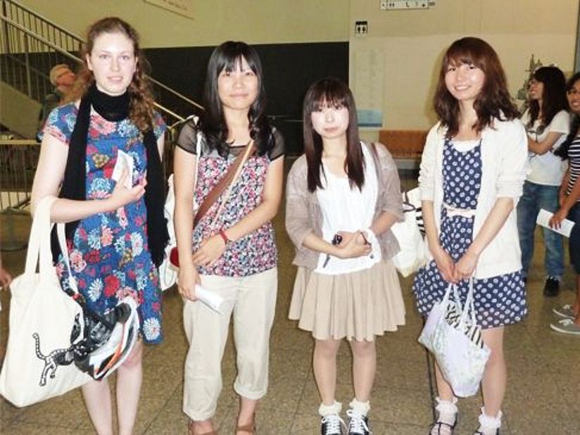 Lisa from Germany with her friend Miho from Japan and other friends.