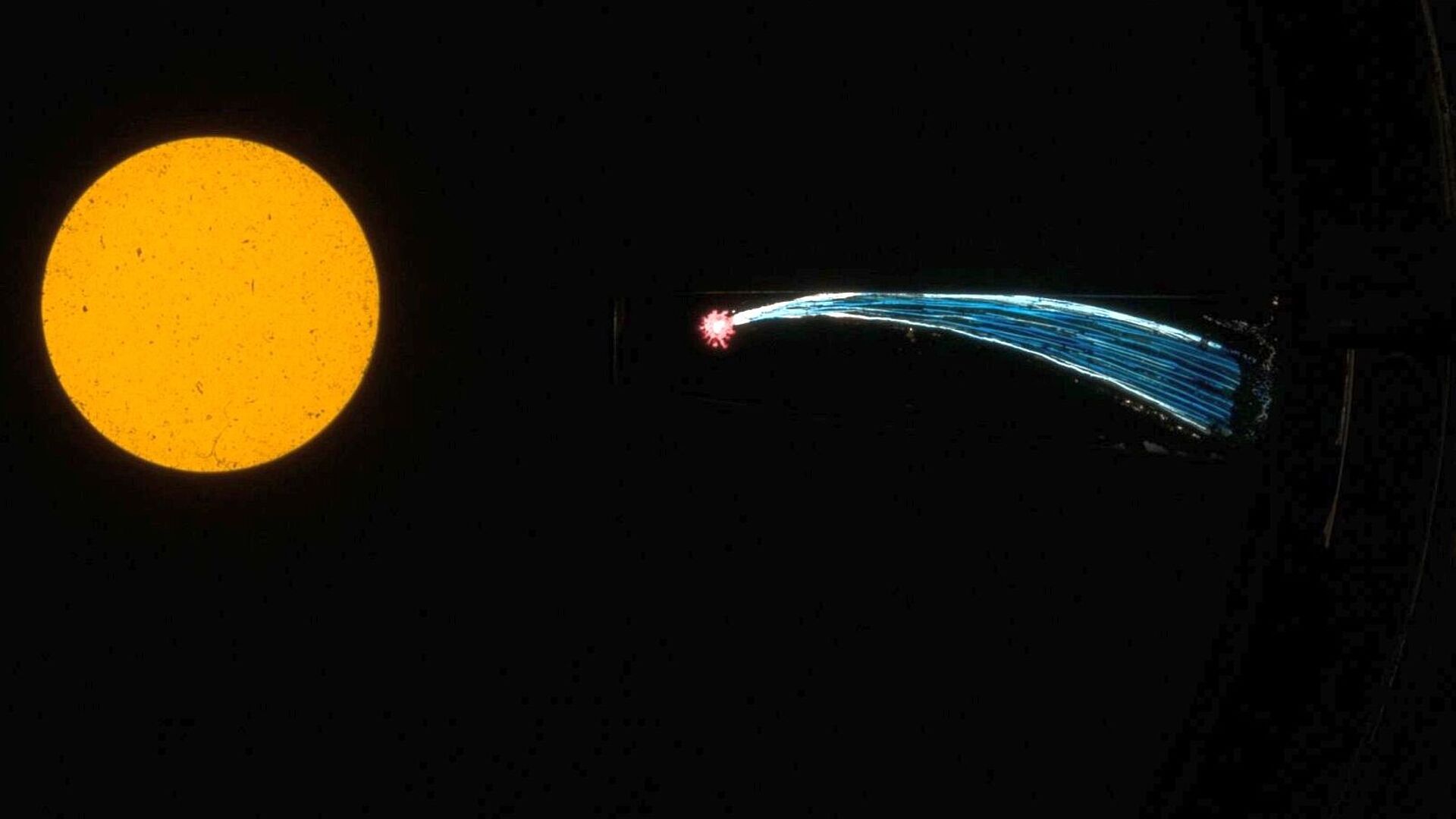 Foto: Laterna magica-Scheibe, Chromatrop, Exzentrische Bahn eines Kometen (Halley). Deutsches Museum, Inv.-Nr. 61580T10.