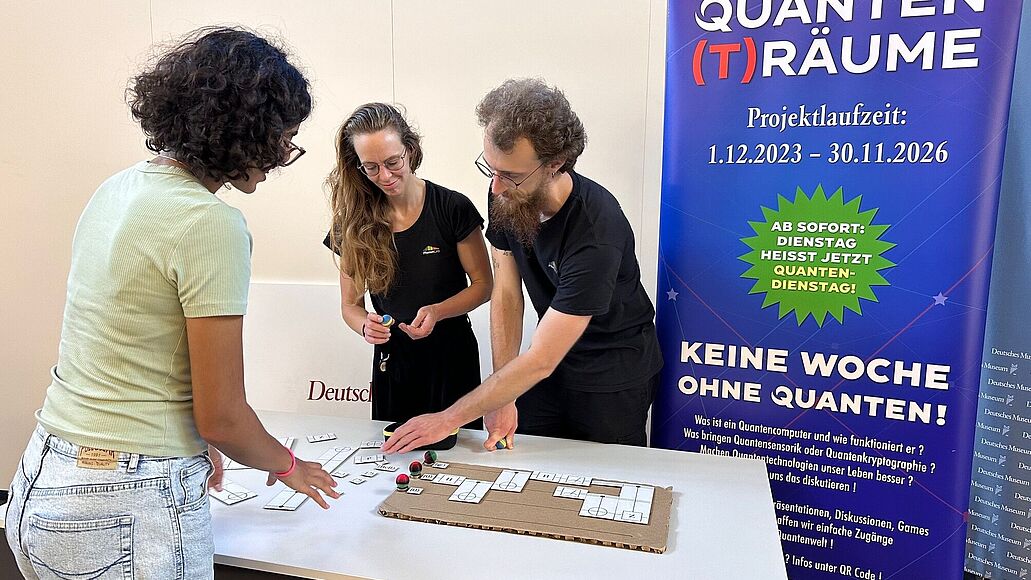 zur Veranstaltungsreihe "Quantendienstag".